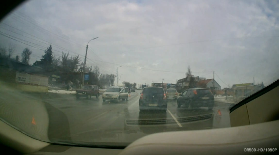 ВИДЕО: в районе школы ГАИ в Орле произошло ДТП