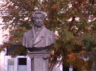 "Живое слово" - какое оно? Или история о знании русского языка 