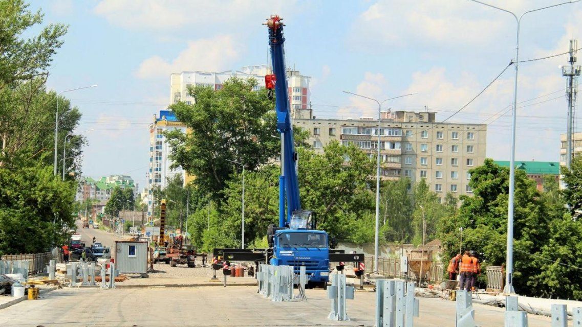 Выходка пьяных подростков в Орле не помешает завершить ремонт моста Дружбы в июне