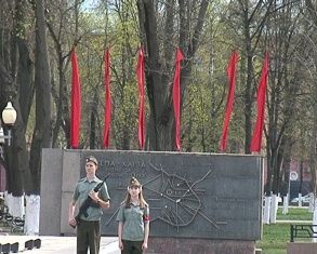 Моем, красим, убираем. До праздника осталось 10 дней 