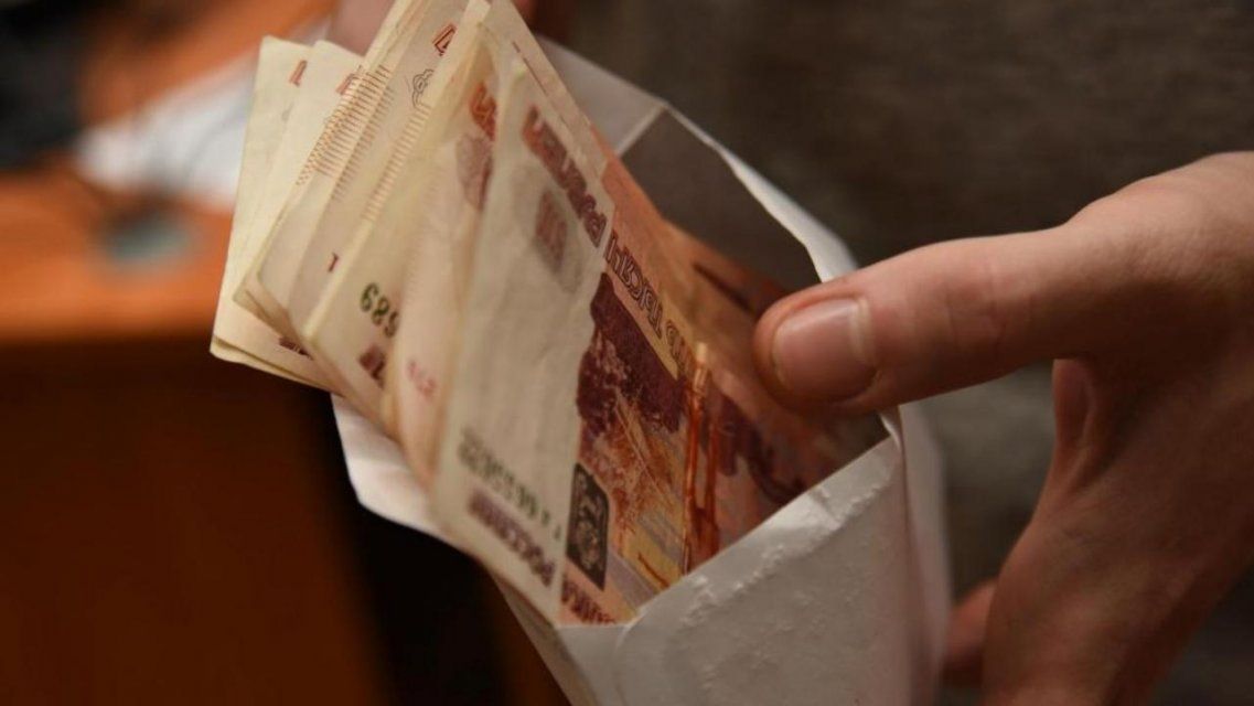 Взятка следователю в полмиллиона: в Орле пойдет под суд посредник