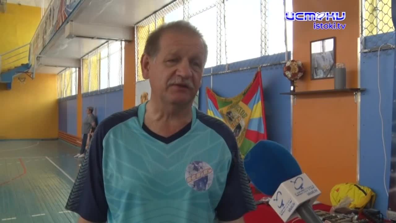 В Орле прошли открытые соревнования по гандболу среди ветеранов