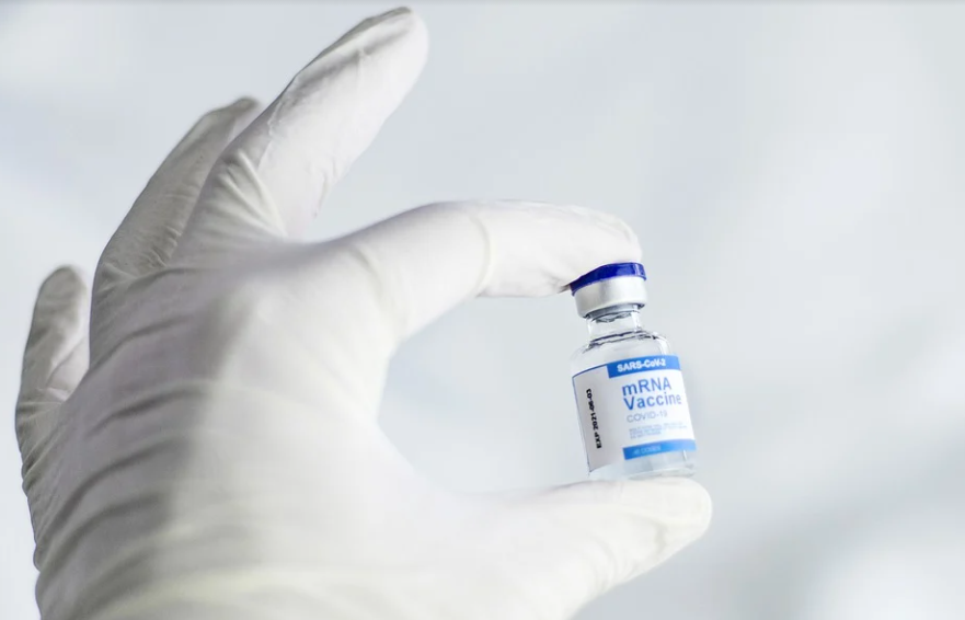 Сегодня орловчане могут привиться от коронавируса в Советском и Заводском районах Орла