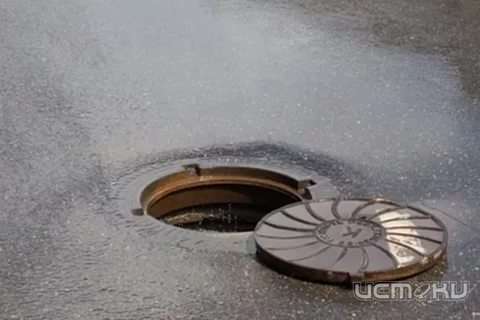 "Люки на тротуары!" Губернатор раскритиковал дороги в городе