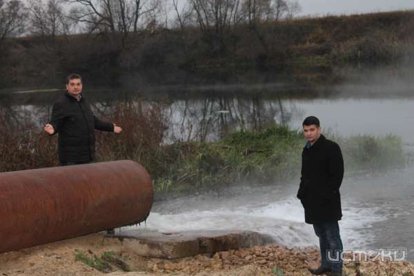 В Ливенском районе отходы с Сахзавода стекают прямо в реку