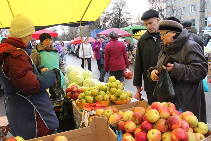 На Орловщине бороться со спекулянтами планируют с помощью ярмарок выходного дня