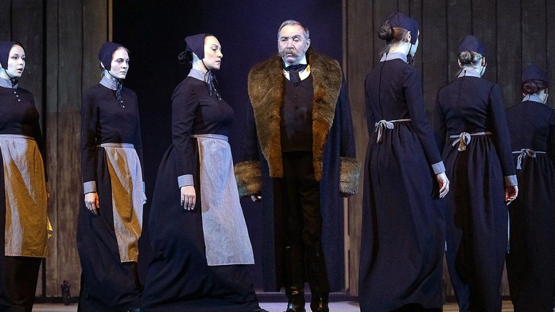 Орловский актер Павел Легкобит стал профессором театрального искусства