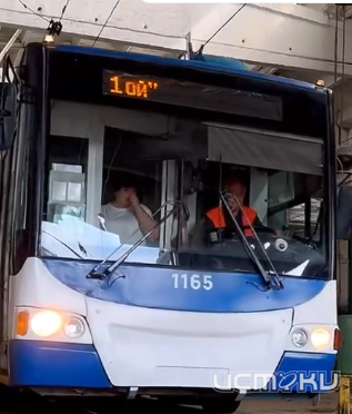 Первый б/у троллейбус из Питера вышел на улицы Орла 