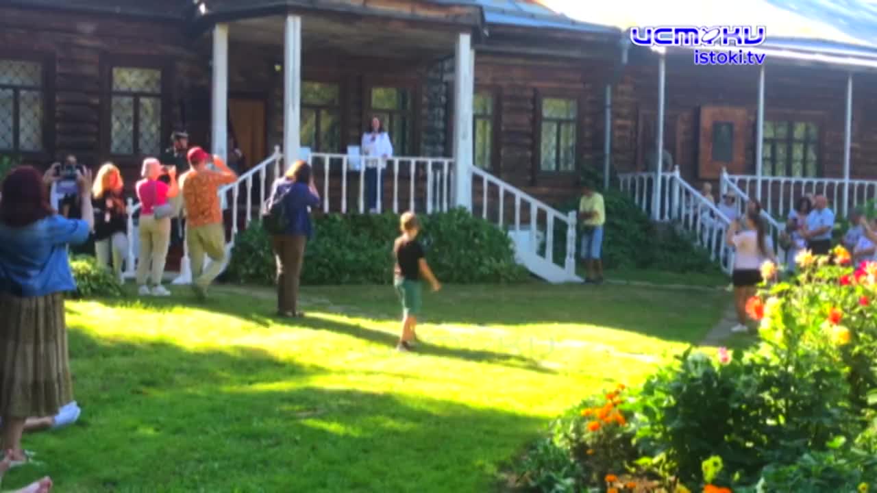 Фестиваль в честь гения