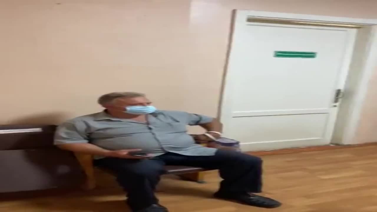 Клычков прокомментировал очередь в поликлинике №3 в Орле