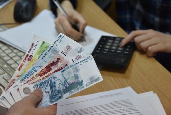 Орловские судебные приставы взыскали свыше 3,5 млн. рублей задолженности по зарплате