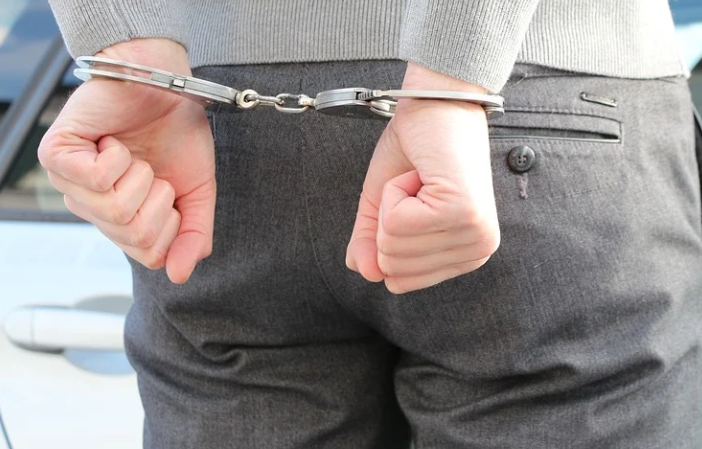 Телеграмм-канал “Орел 24” рассказал об “интересном” знакомом хулиганов, избивших супружескую пару