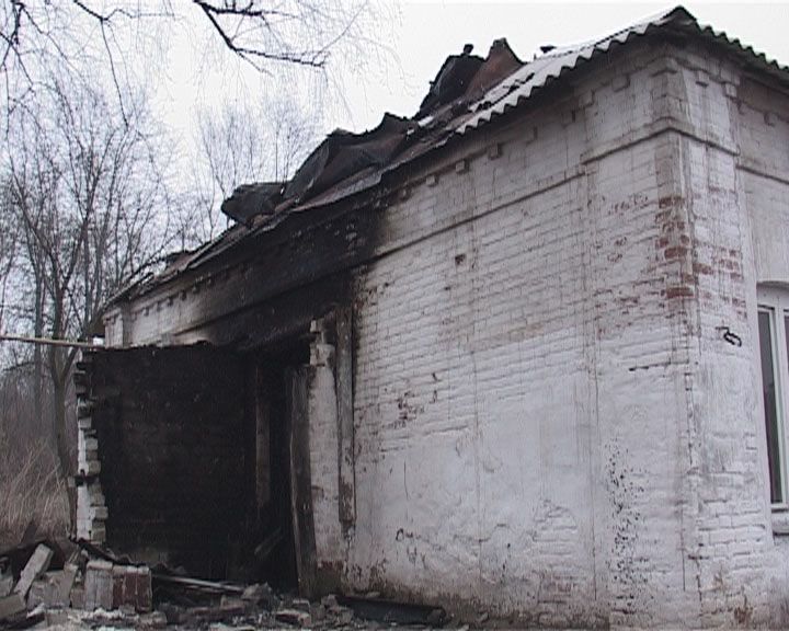 Пожар в Орле — семья священника лишилась крыши над головой