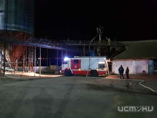 Уничтожено 50 кг семян: во Мценске случился пожар на элеваторе