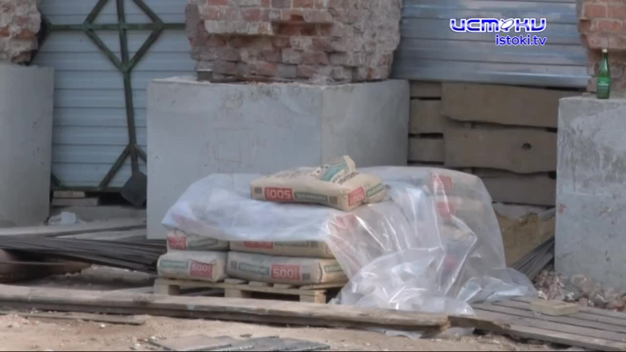 Непростая жизнь в памятнике архитектуры