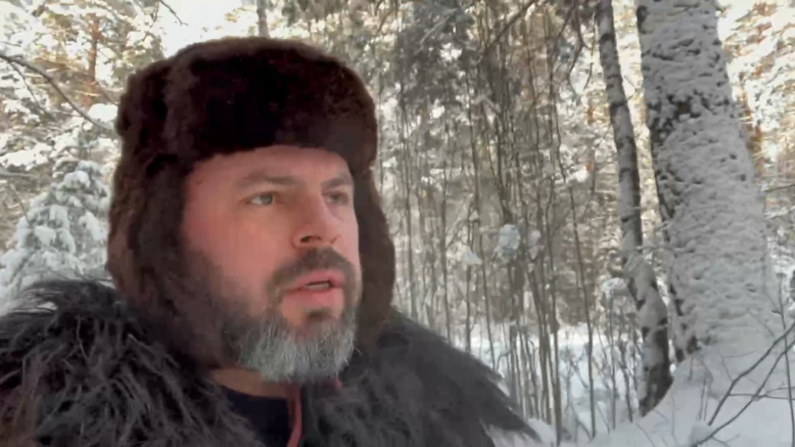 ВИДЕО: советник губернатора по СМИ Сергей Лежнев поделился хорошим настроением