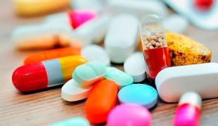 Вадим Потомский взял под личный контроль вопрос лекарственного обеспечения жителей области