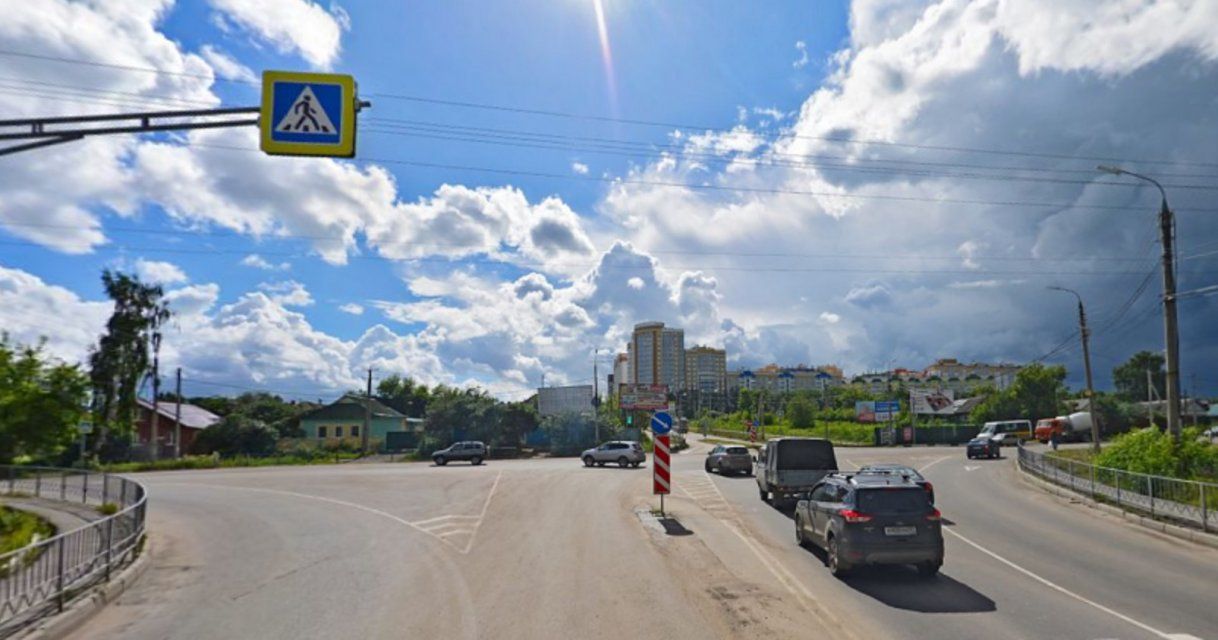 На пересечении ул. Раздольной и Болховского шоссе в Орле скапливается вода
