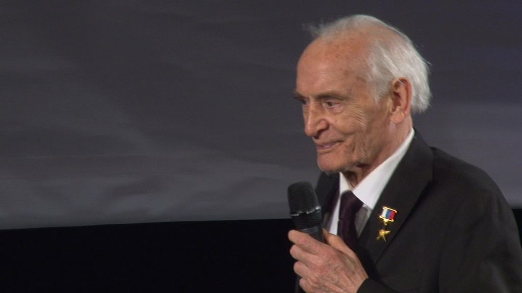 Орловчане пообщались с легендарным актером Василием Лановым