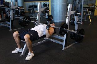 В Орле завершился чемпионат города по жиму штанги