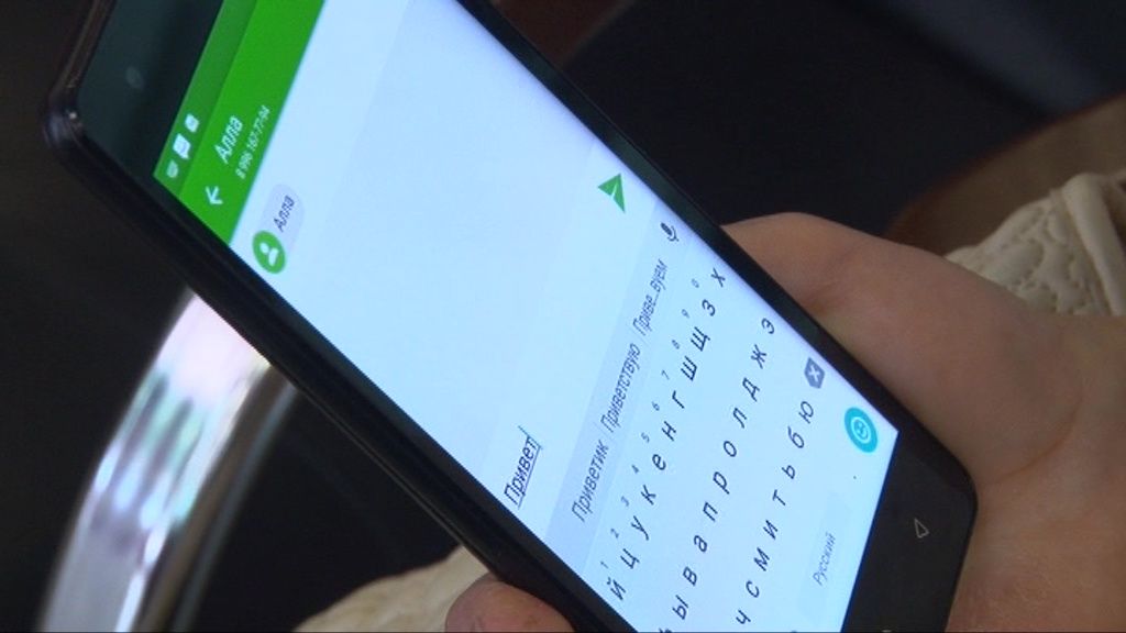 Попали в Сеть: орловчан золотого возраста научили пользоваться Интернетом