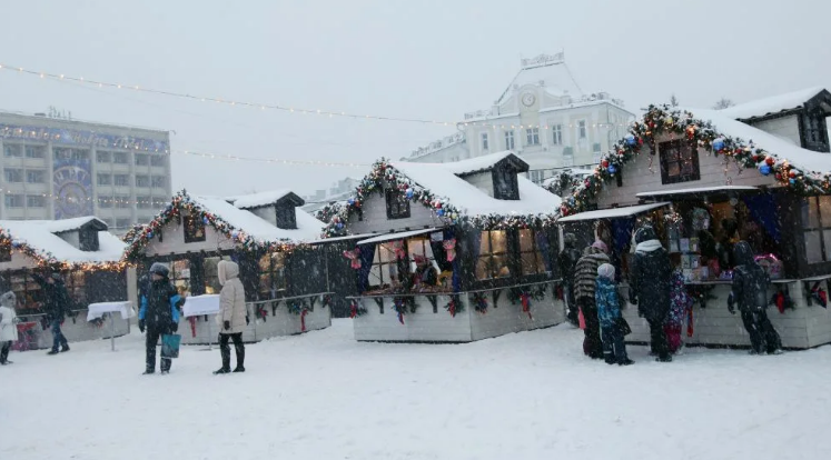 На новогодние праздники в Орел вернется ярмарка «Сказки на Девяти Дубах: Река сказок»