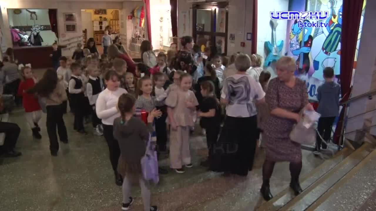 Любите театр!