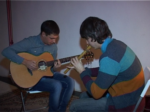 "Памятники плачут ночью"- музыкальные рисунки 