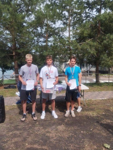 Юные орловские яхтсмены привезли медали из Воронежа 