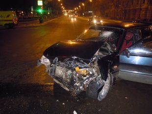 Сводка ДТП за 19 января: не повезло пешеходу и пассажиру