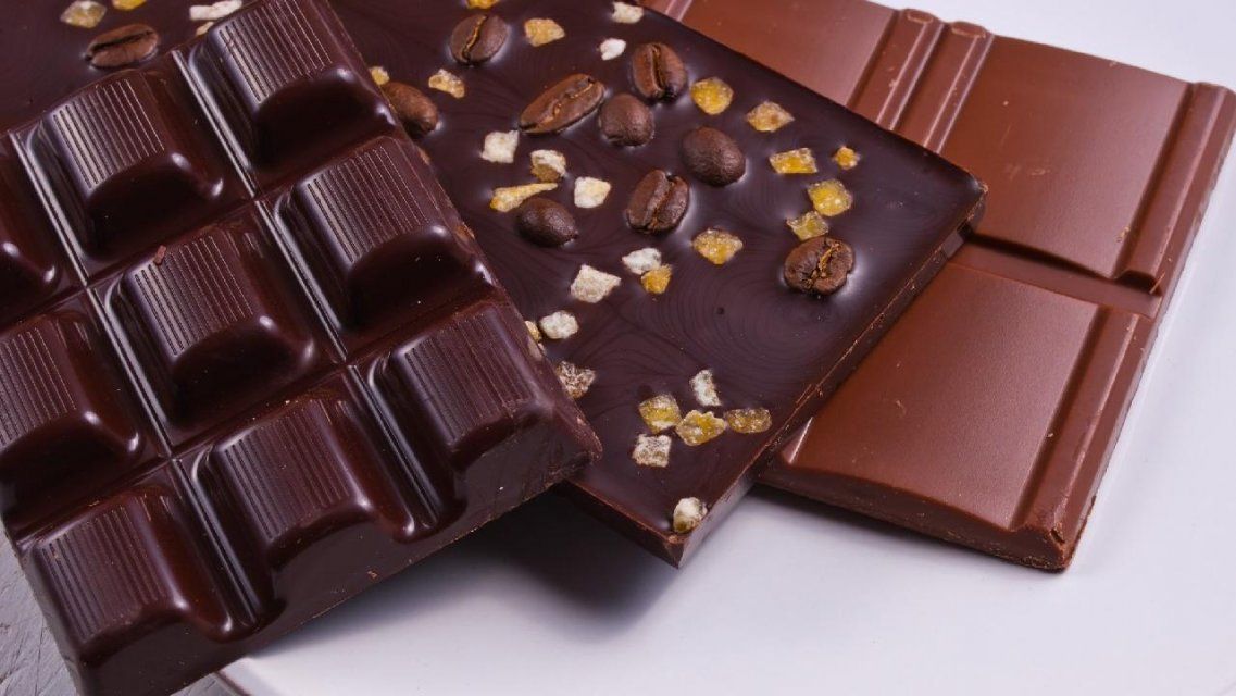 Орловского сладкоежку поймали в магазине с карманами, полными шоколада