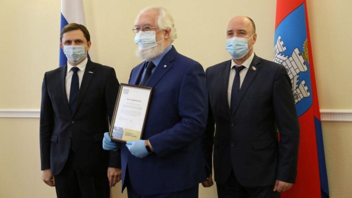 Губернатор Андрей Клычков наградил орловчан за вклад в развитие региона