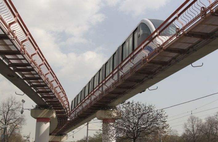 Предприниматель собирает подписи в поддержку строительства метро в Орле