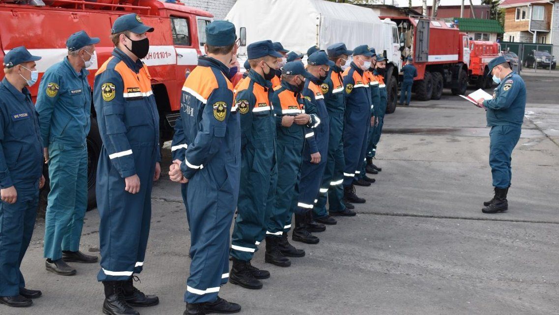 Орловские спасатели помогут тушить пожары под Воронежем
