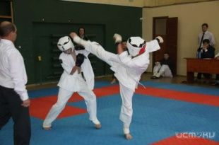 Орловские каратисты приехали из Калуги с медалями