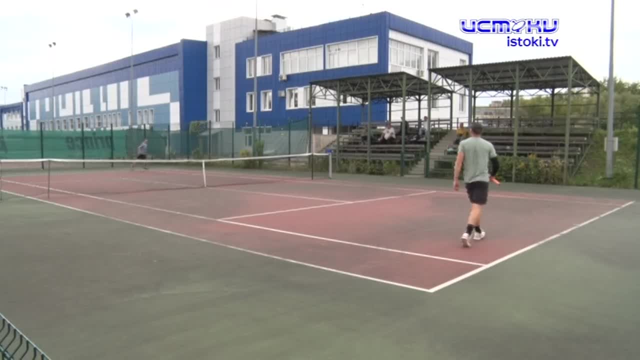 Соревнования по теннису