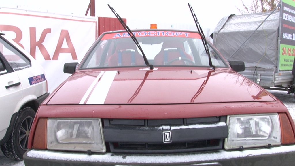 Мотор ревет! В Орле прошли соревнования по автомногоборью 