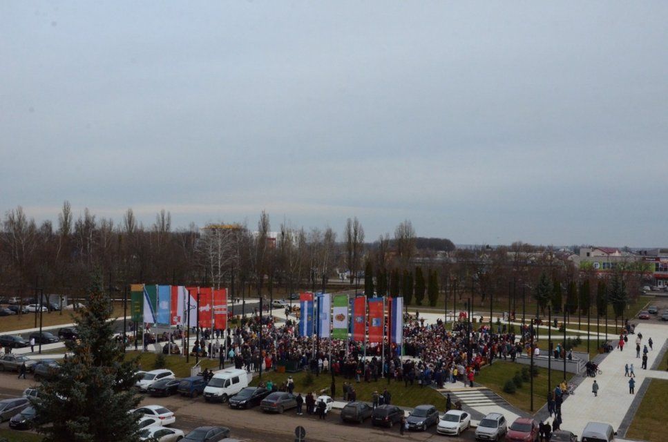 Председатель горсовета Орла удивился, что в Северном районе не предусмотрена новогодняя елка 