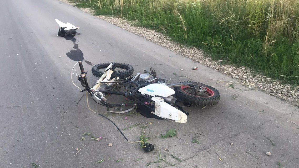 Без прав и шлема: в Болхове попал в ДТП еще один подросток на мотоцикле