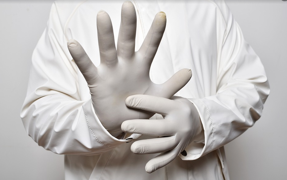 В Орловской области будут производить медицинские перчатки