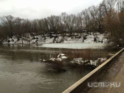 Движение по мосту около деревни Тайное восстановлено