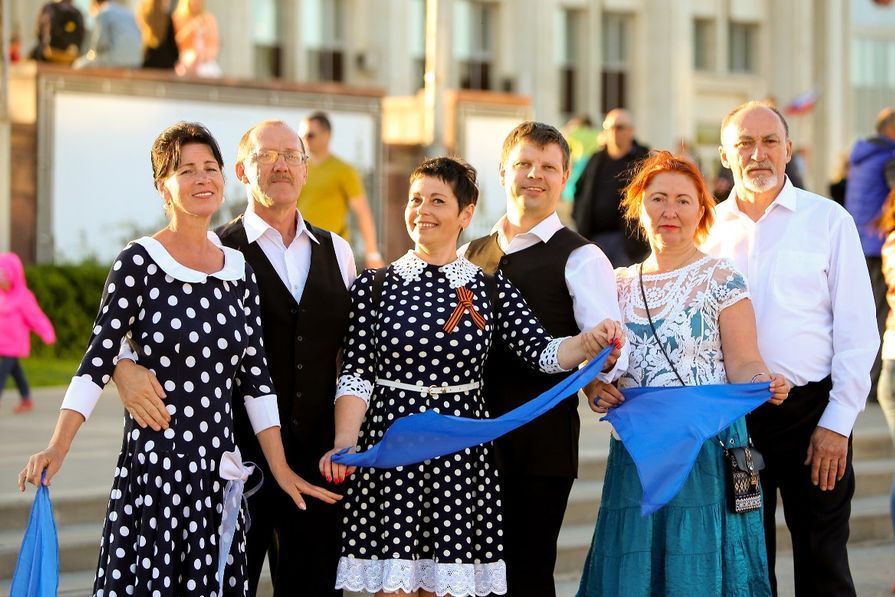 В Орле проведут танцевальный флешмоб «Синий платочек»