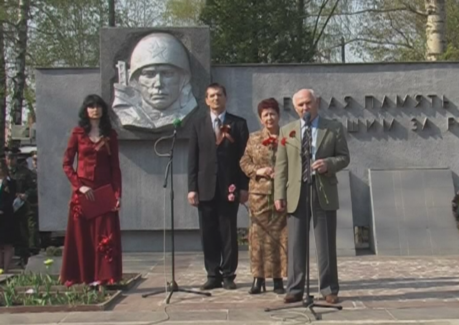 Не забудьте переписать ценное видео с кассет на современные носители