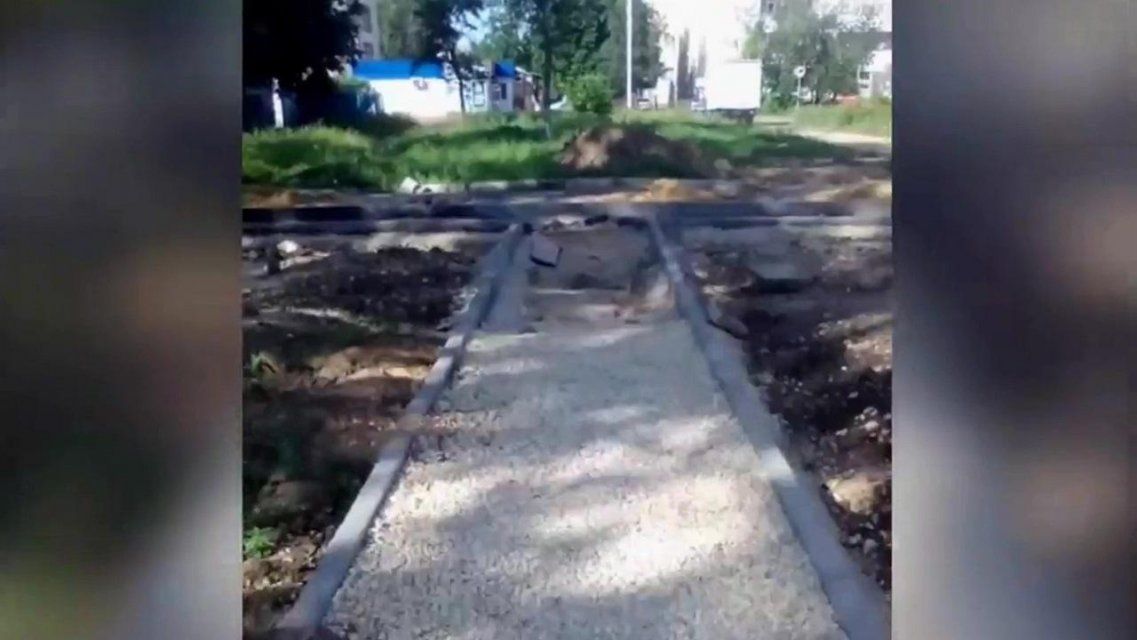 Видео: орловчанка сняла клип про брошенные дворы