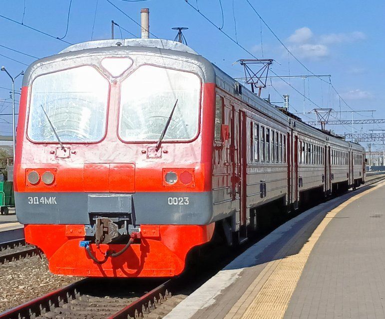 Расписание некоторых пригородных поездов в Орловской области изменится на ноябрьские праздники