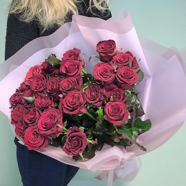 Цветы как идеальный подарок: как подобрать и загадать желание