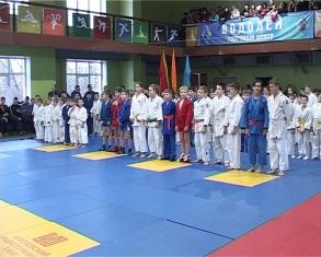 127 юных спортсменов прошли «Посвящение в дзюдоисты»