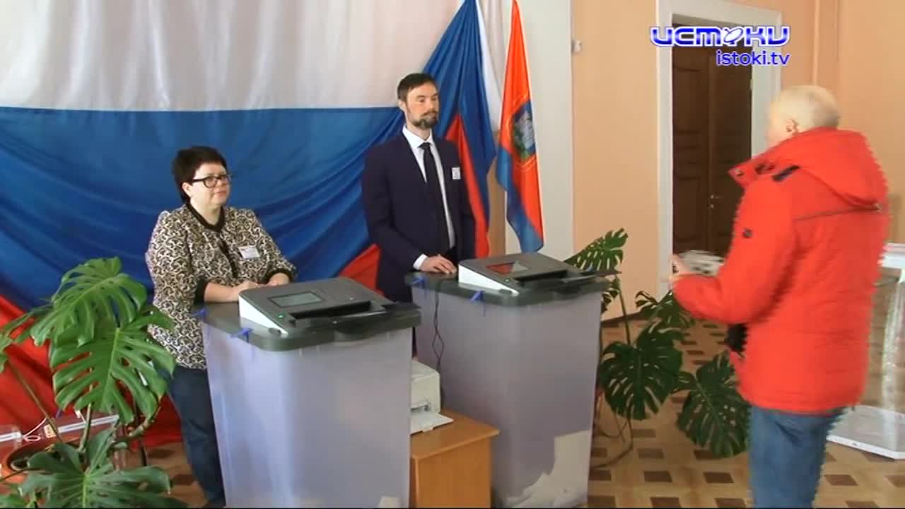 Перфоманс по-орловски. Как пиарщики губернатора Клычкова потратили миллионы на безальтернативные выборы, превратив их в цирк