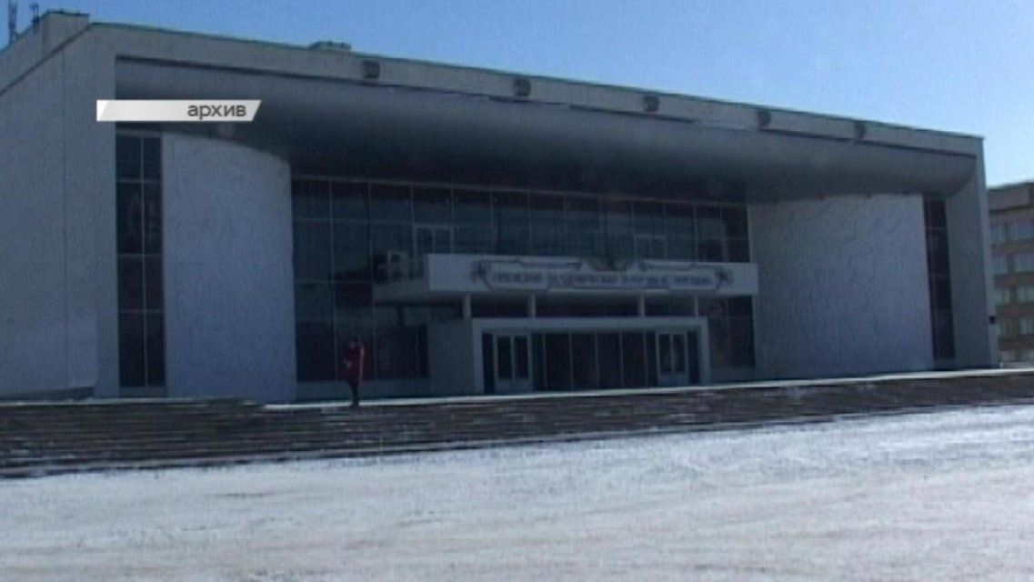 Орловская администрация возьмет очередной коммерческий кредит, театр имени Тургенева закрыт