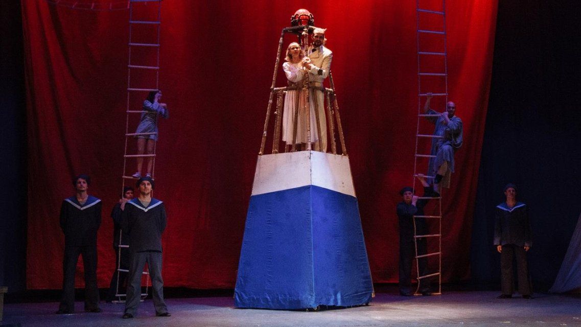 Орловчан ждет сотый показ «Алых парусов»